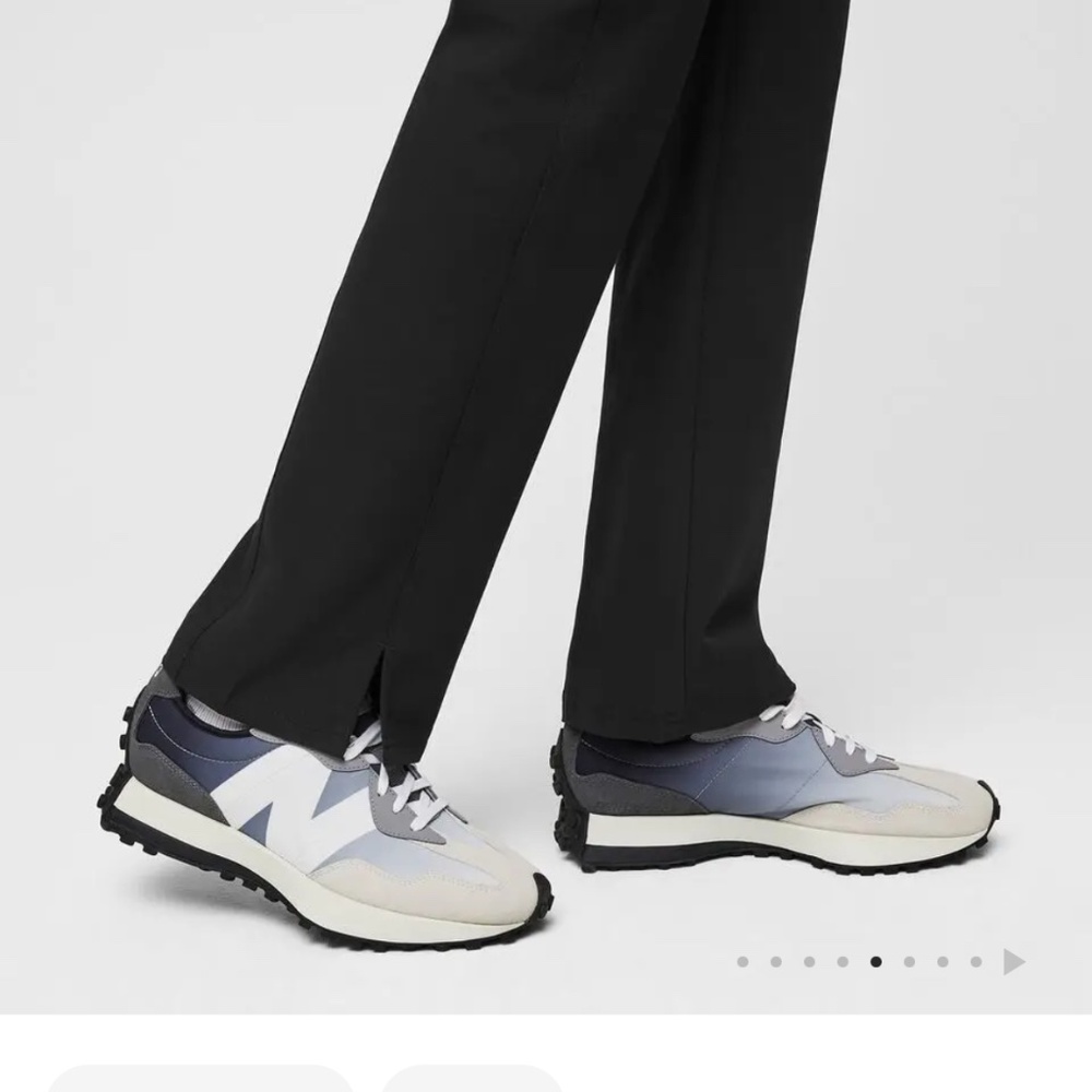 FIGS women’s Kade Cargo Scrub Pants new with tags BLACK MEDIUM SIZE - Picture 4 of 5